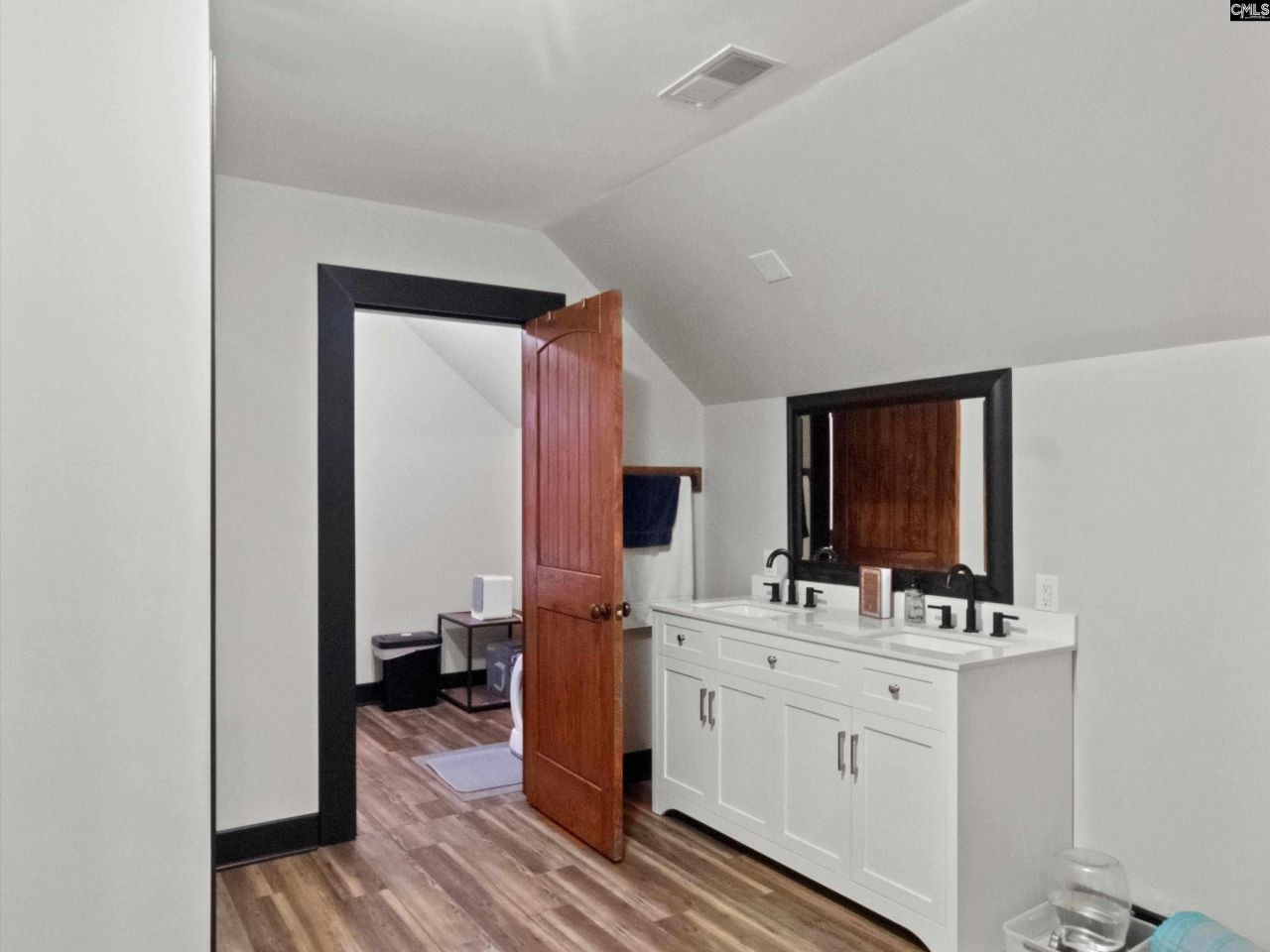 1486 Bridle Path Road Photo 24