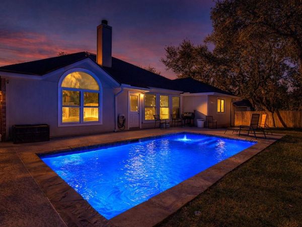 1902 Overland DR, Leander, TX 78641