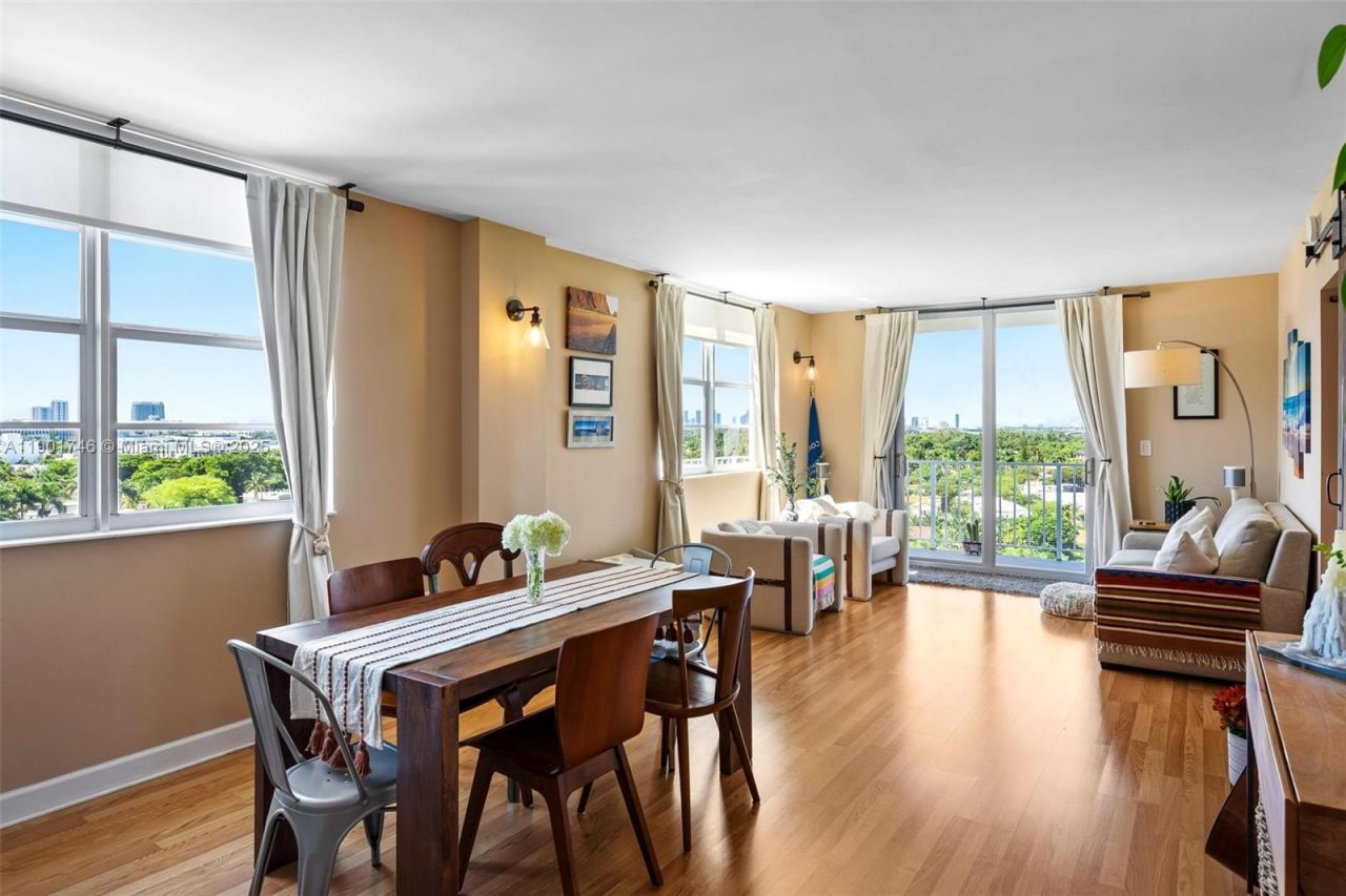 2829 Indian Creek Dr, Unit 1001+1002, Miami Beach, FL 33140 Photo