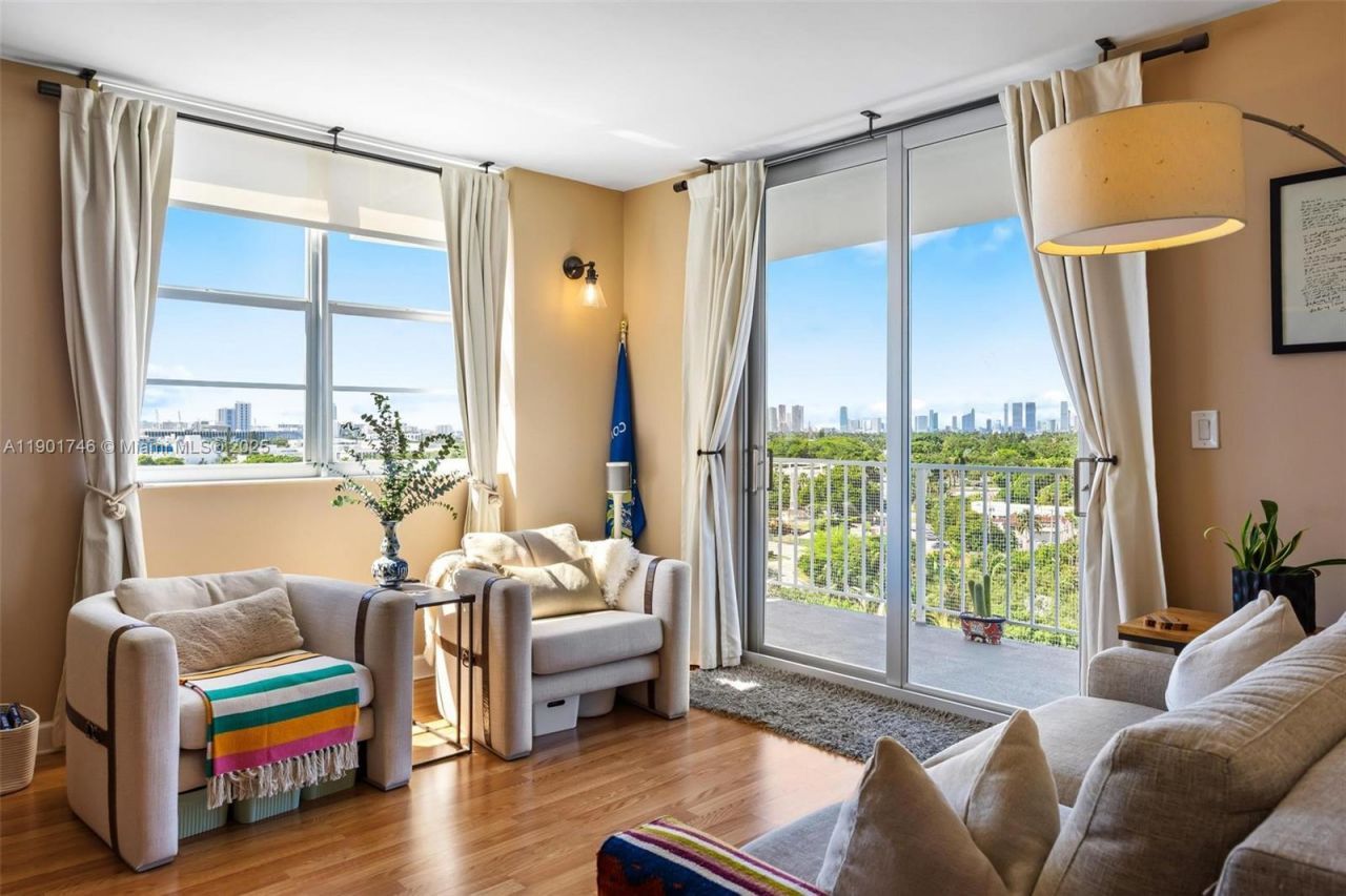 2829 Indian Creek Dr, Unit 1001+1002, Miami Beach, FL 33140 Photo