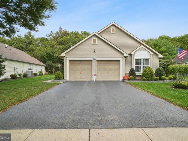 2703 MEADOW LAKE DRIVE, TOMS RIVER, NJ 08755