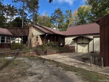 9246 Outing Place, Grayling, MI 49738