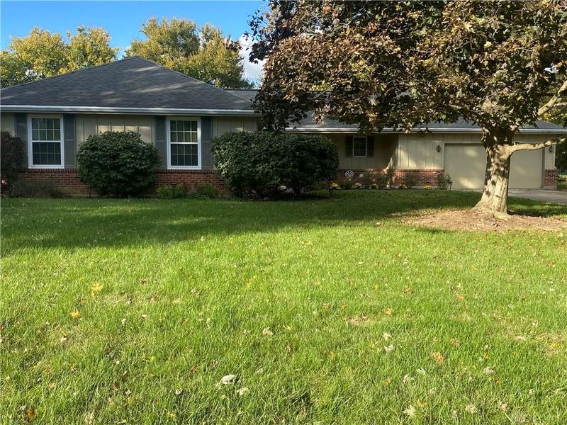 1811 Greenbriar Drive, Troy, OH 45373 Photo 1