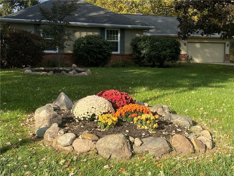 1811 Greenbriar Drive, Troy, OH 45373 Photo 23