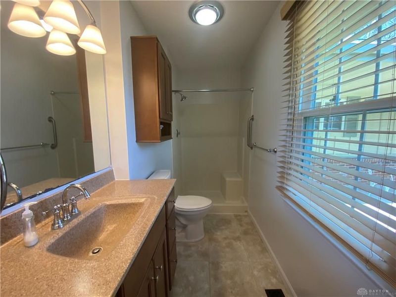 1811 Greenbriar Drive, Troy, OH 45373 Photo 31