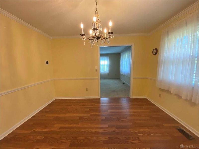 1811 Greenbriar Drive, Troy, OH 45373 Photo 9