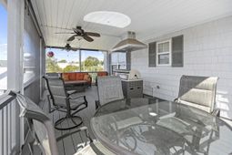 703 27th Ave. S photo 4