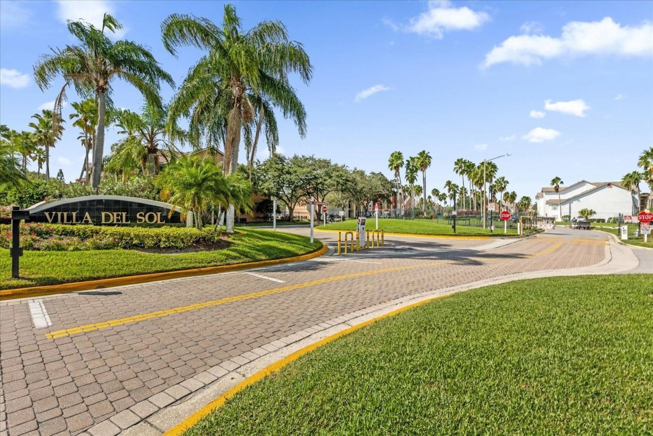 2218 Grand Cayman Court, Kissimmee, FL 34741 Photo
