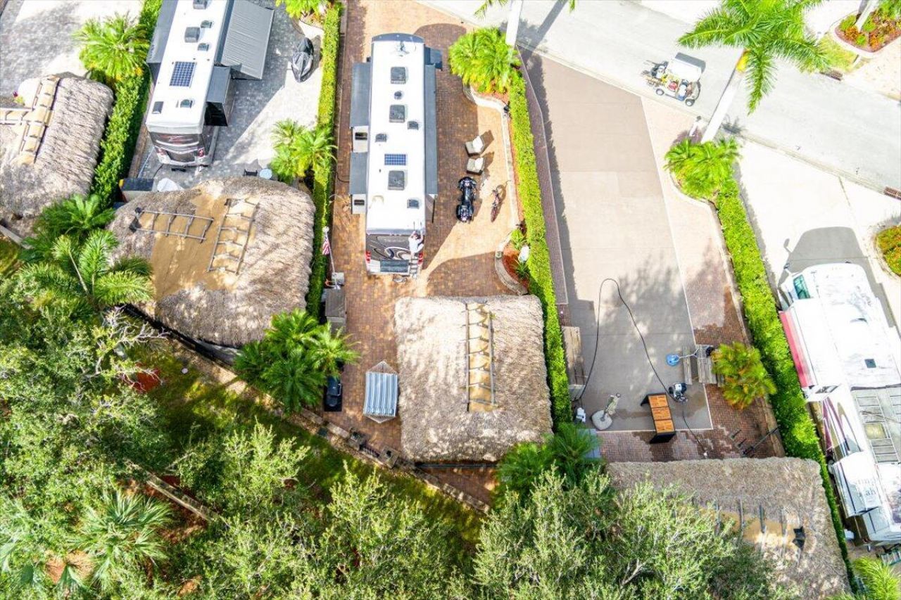 185 NW Hazard Way, Saint Lucie West, FL 34986 Photo