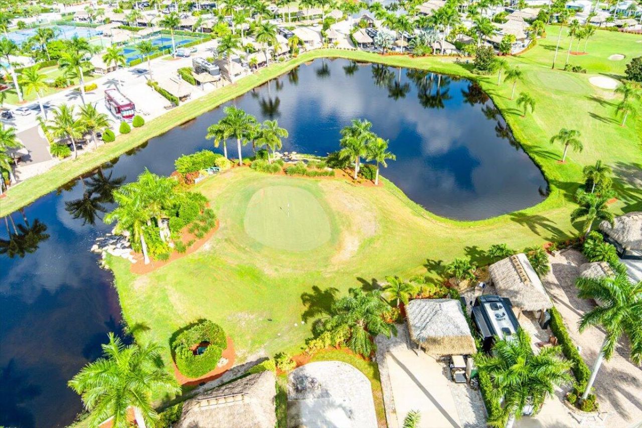 185 NW Hazard Way, Port Saint Lucie, FL 34986 Photo