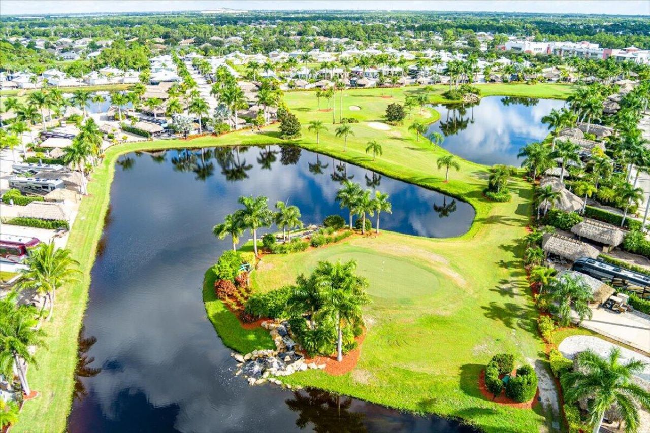 185 NW Hazard Way, Port Saint Lucie, FL 34986 Photo