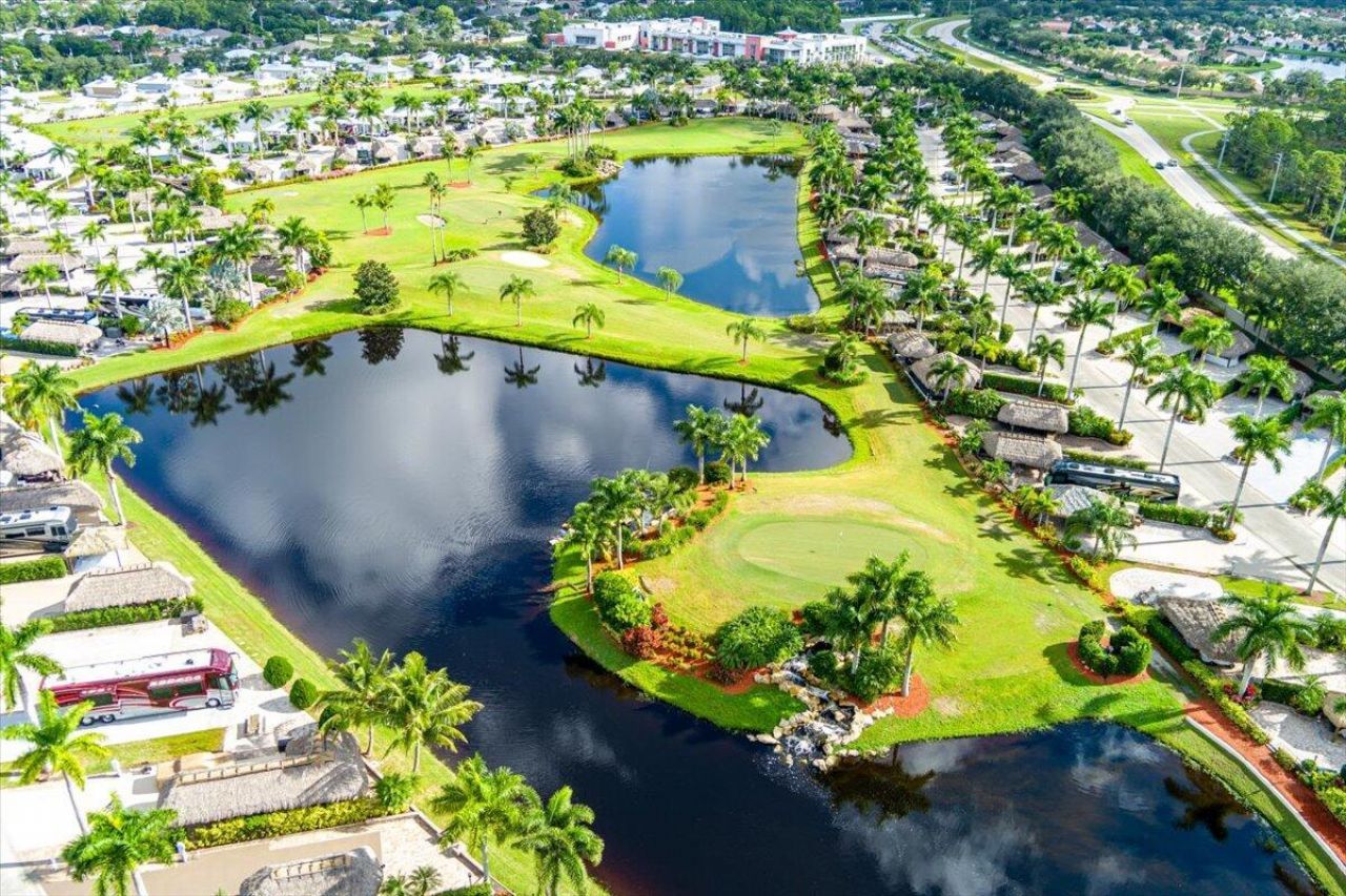 185 NW Hazard Way, Port Saint Lucie, FL 34986 Photo