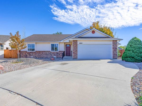 2840 1/2 Pitchblend Court, Grand Junction, CO 81503