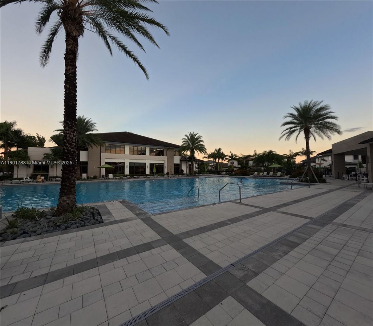 4256 NW 83rd Ave, Doral, FL 33166 Photo