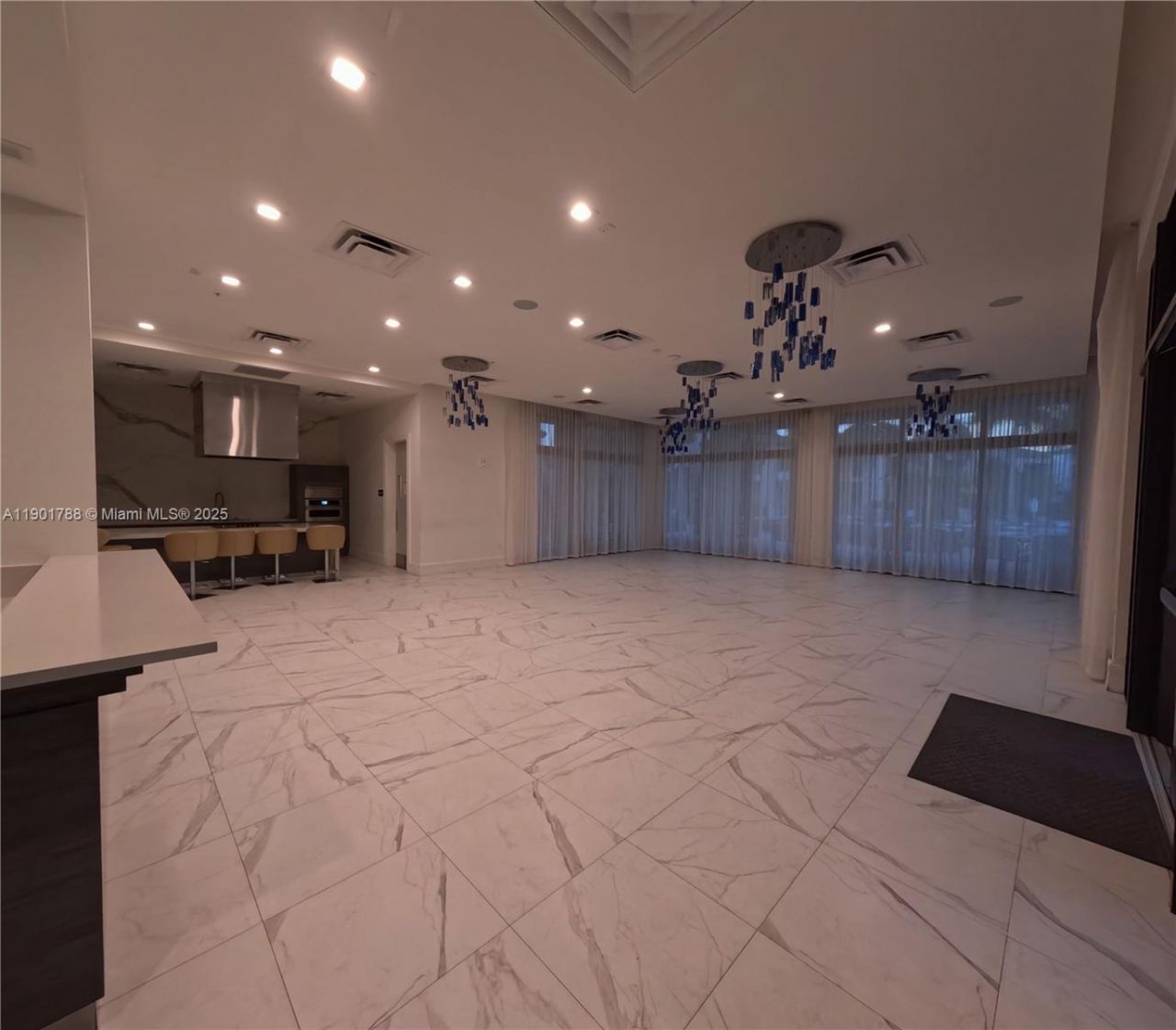 4256 NW 83rd Ave, Doral, FL 33166 Photo