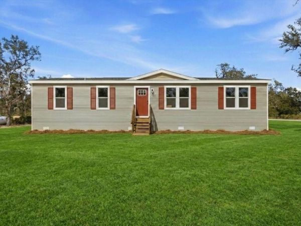 4510 CROWS BLUFF AVENUE, LAKE WALES, FL 33859