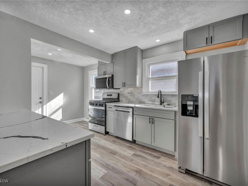 3629 W 130th Street, Cleveland, OH 44111 Photo 8