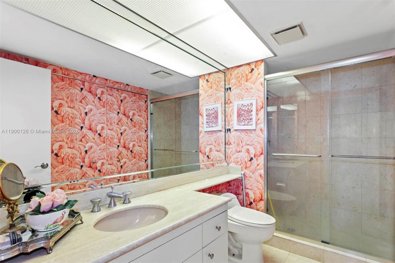 19667 Turnberry Way, Unit 8-L, Aventura, FL 33180 Photo