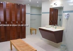 19667 Turnberry Way, Unit 8-L, Aventura, FL 33180 Photo