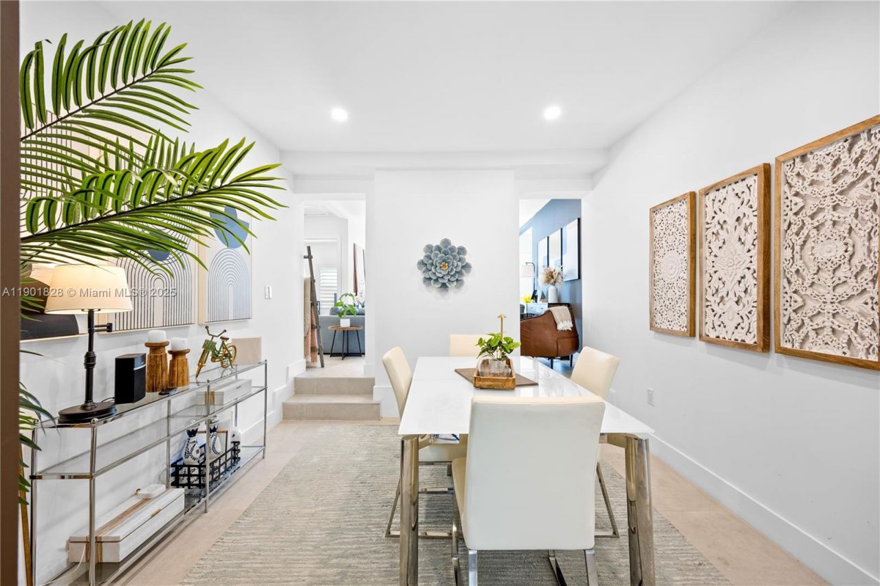 11 NW 45th St, Miami, FL 33127 Photo