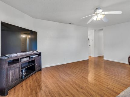 1062 Madison Ave, Los Banos, CA 93635 Photo