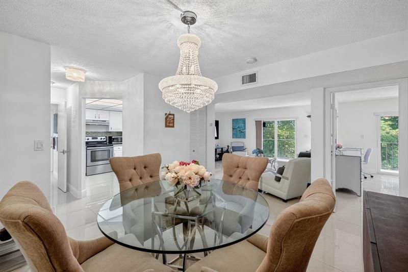 3909 N Ocean Boulevard, Unit 314, Fort Lauderdale, FL 33308 Photo