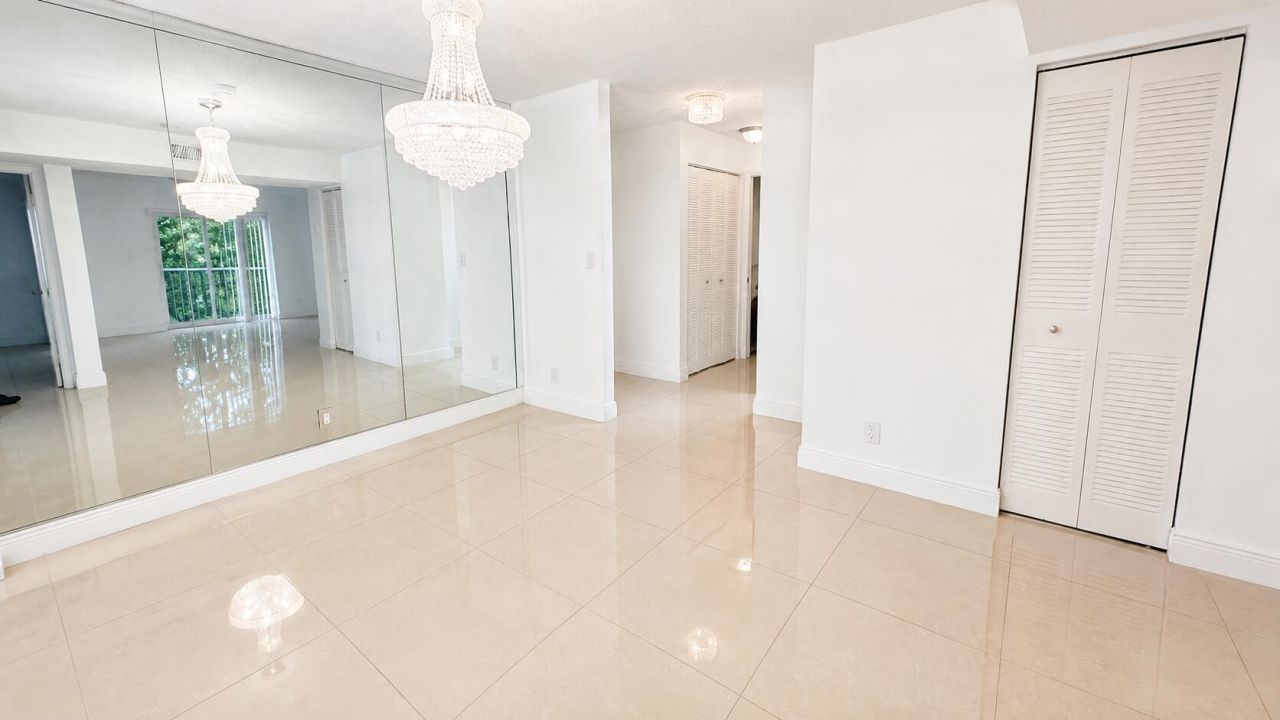 3909 N Ocean Boulevard, Unit 314, Fort Lauderdale, FL 33308 Photo