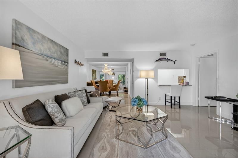 3909 N Ocean Boulevard, Unit 314, Fort Lauderdale, FL 33308 Photo