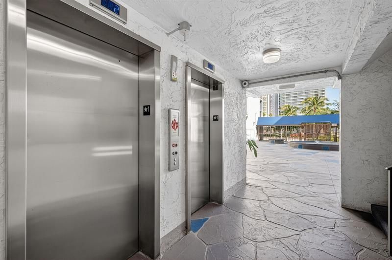 3909 N Ocean Boulevard, Unit 314, Fort Lauderdale, FL 33308 Photo