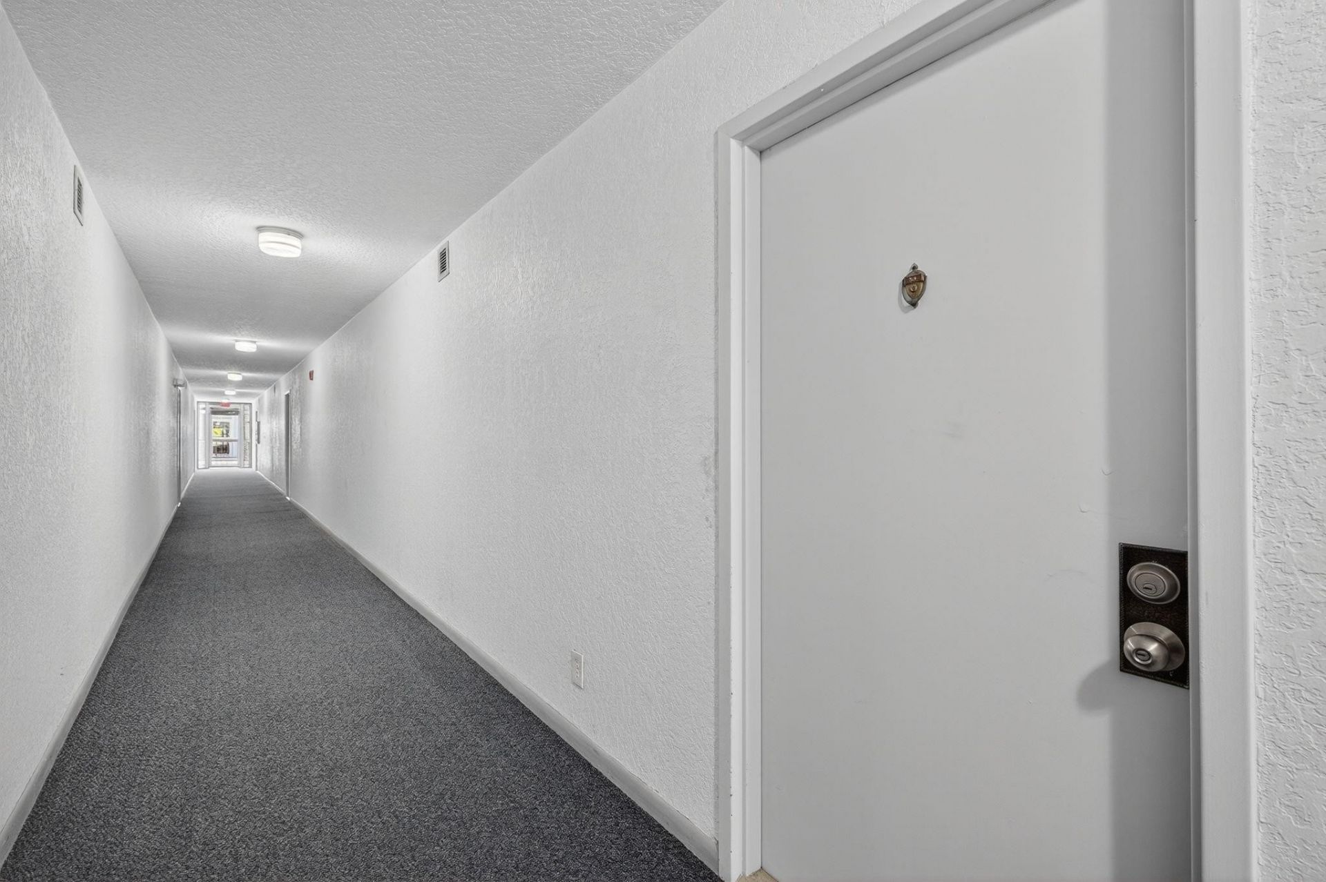 3909 N Ocean Boulevard, Unit 314, Fort Lauderdale, FL 33308 Photo