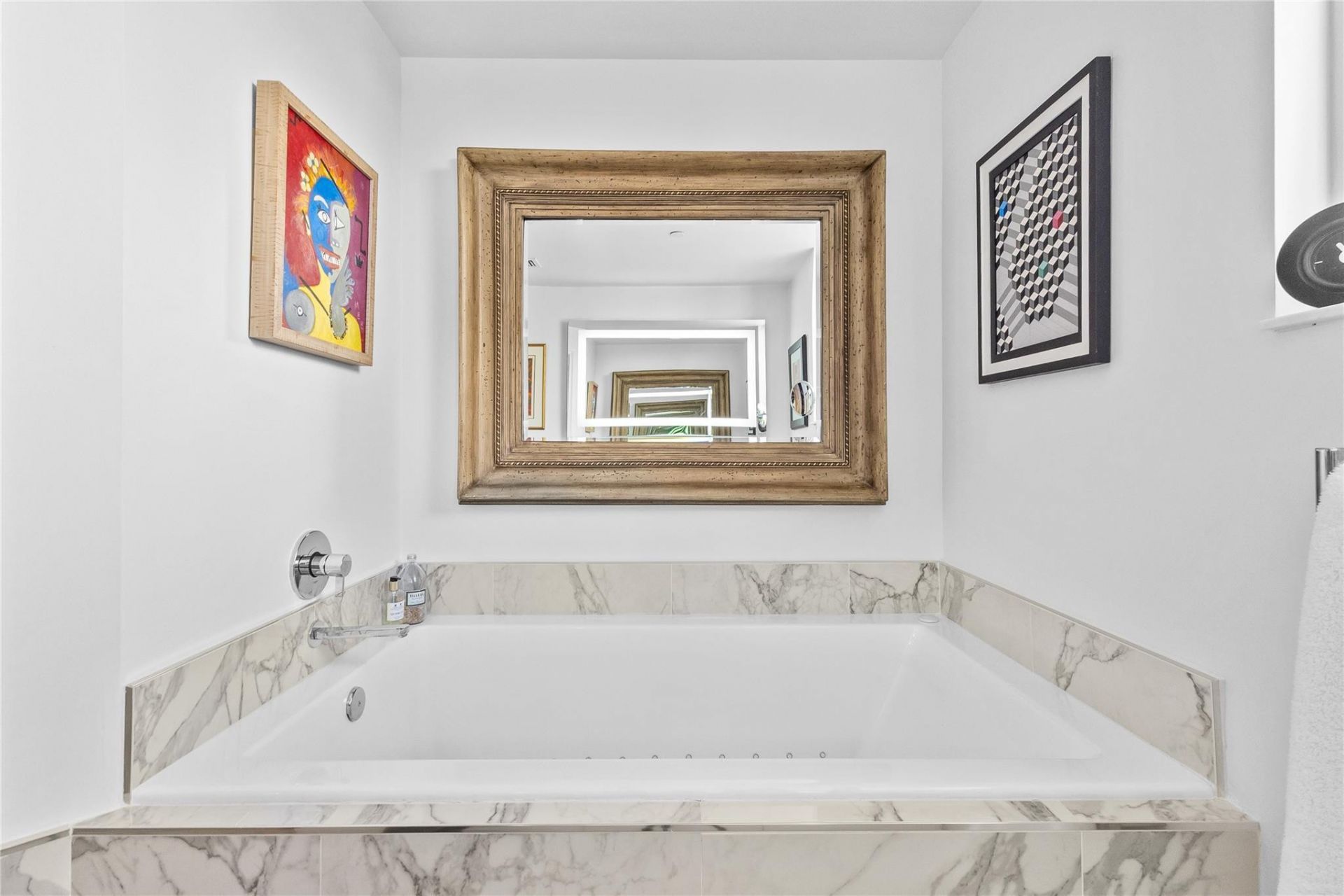 615 Bayshore Drive, Unit 301, Fort Lauderdale, FL 33304 Photo