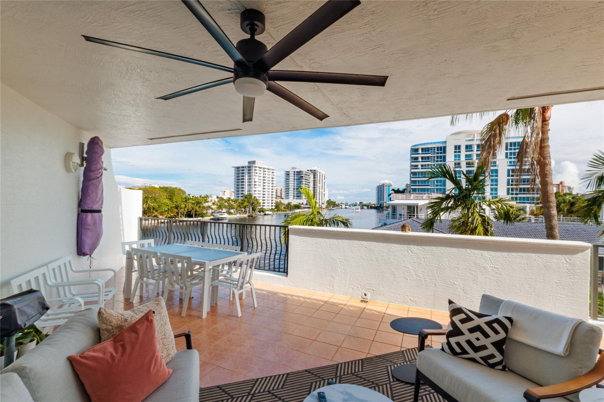 615 Bayshore Drive, Unit 301, Fort Lauderdale, FL 33304 Photo