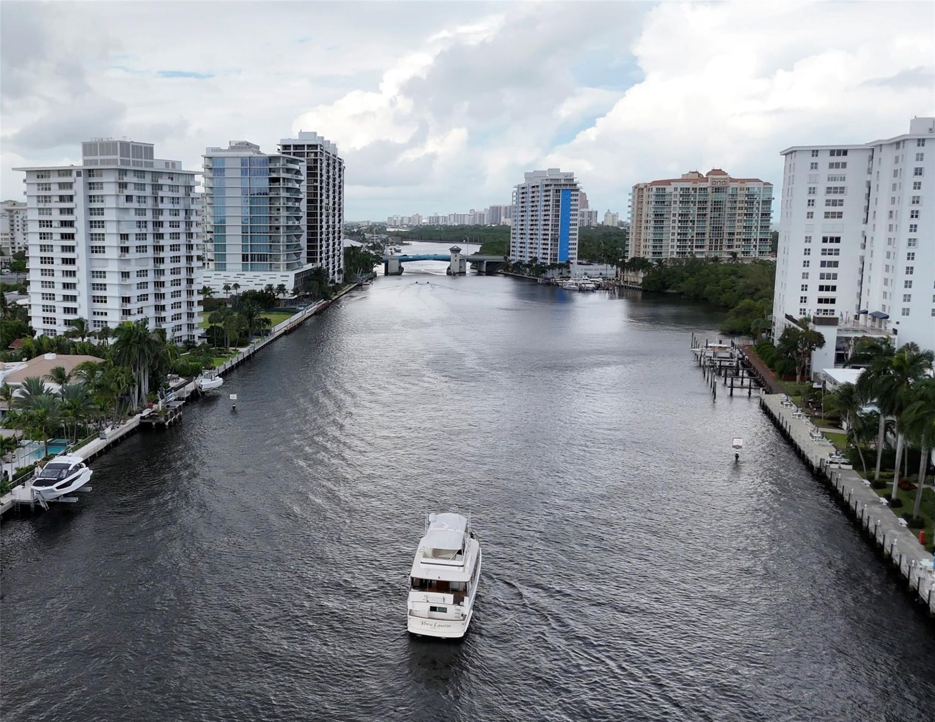 615 Bayshore Drive, Unit 301, Fort Lauderdale, FL 33304 Photo