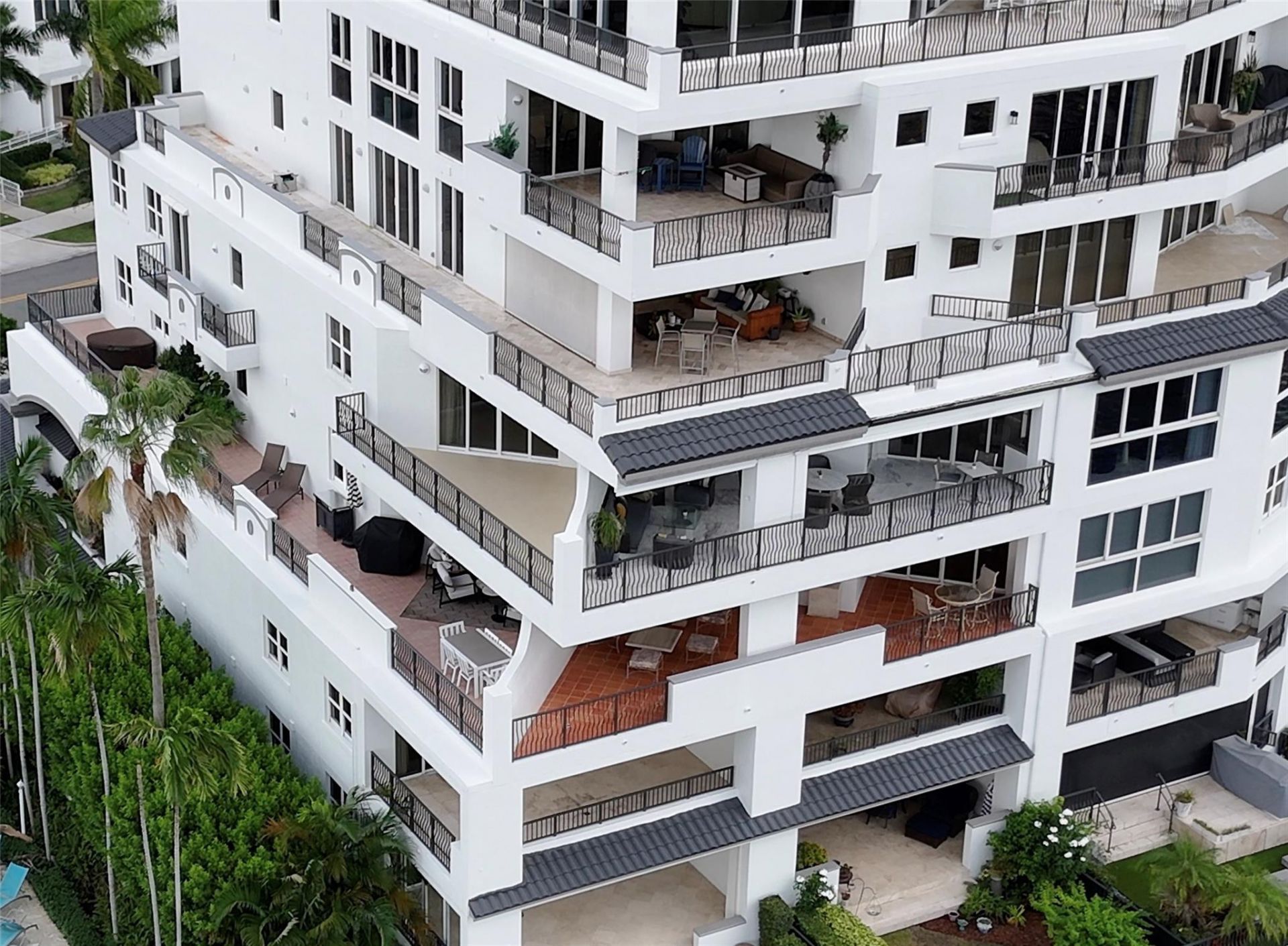 615 Bayshore Drive, Unit 301, Fort Lauderdale, FL 33304 Photo