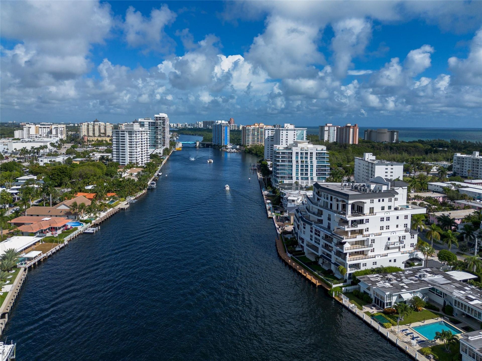 615 Bayshore Drive, Unit 301, Fort Lauderdale, FL 33304 Photo