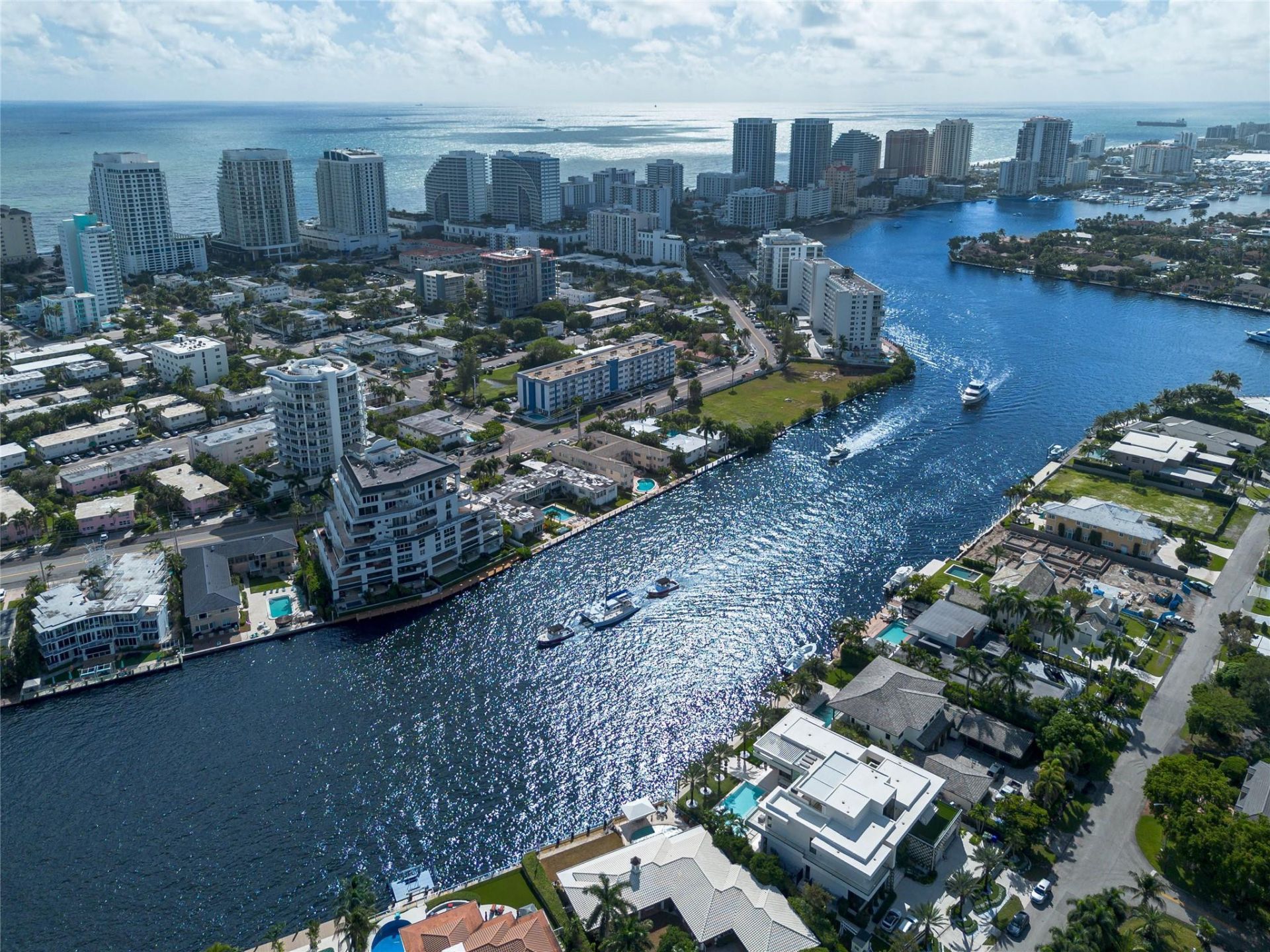 615 Bayshore Drive, Unit 301, Fort Lauderdale, FL 33304 Photo