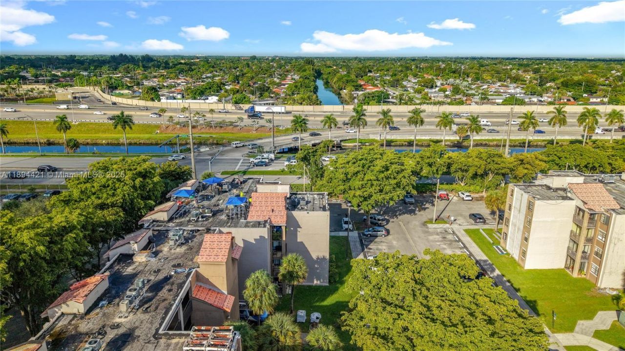 3611 SW 117th Ave, Unit 10-207, Miami, FL 33175 Photo