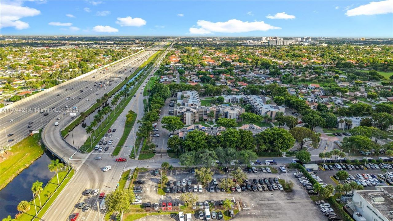 3611 SW 117th Ave, Unit 10-207, Miami, FL 33175 Photo