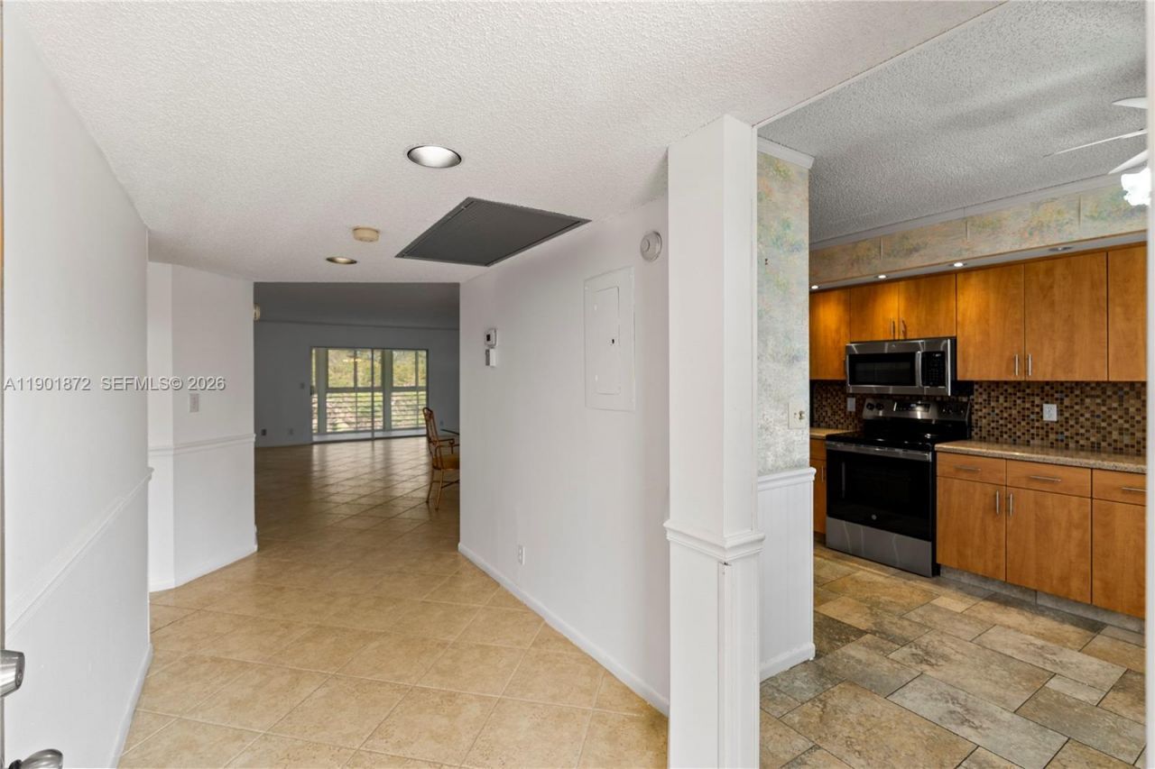 1603 Abaco Dr, Unit K4, Coconut Creek, FL 33066 Photo