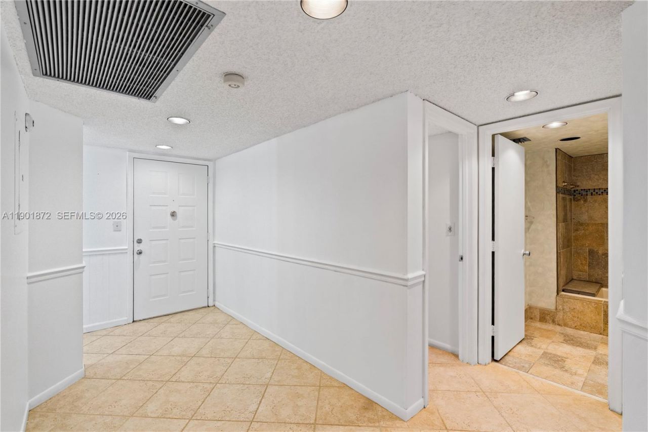 1603 Abaco Dr, Unit K4, Coconut Creek, FL 33066 Photo