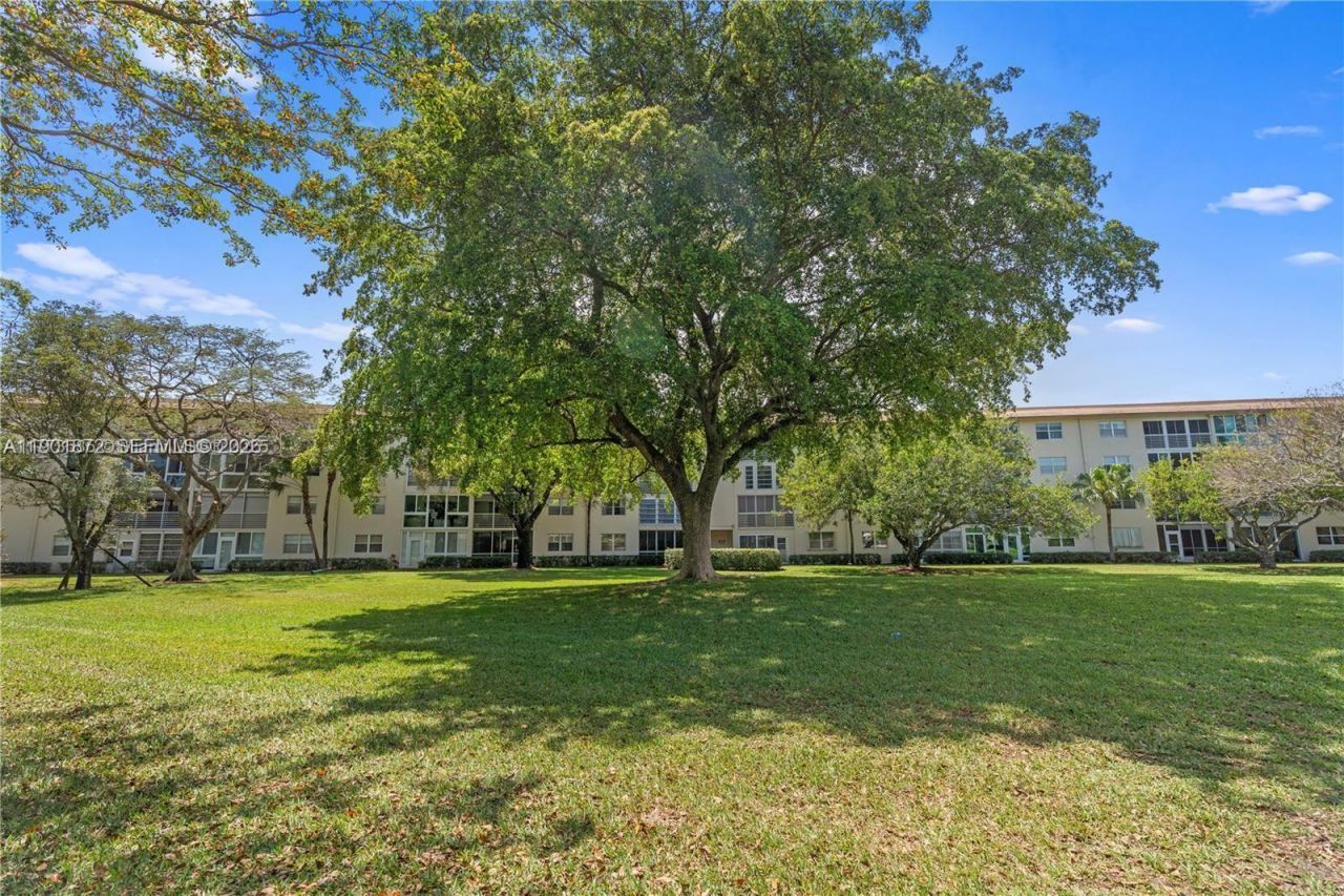 1603 Abaco Dr, Unit K4, Coconut Creek, FL 33066 Photo