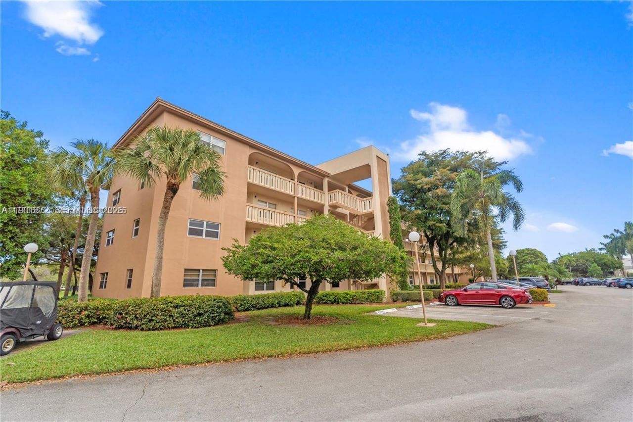 1603 Abaco Dr, Unit K4, Coconut Creek, FL 33066 Photo