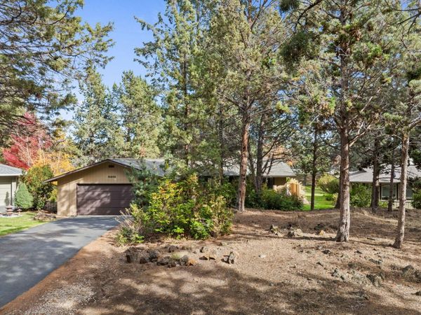 61450 Little John Lane, Bend, OR 97702