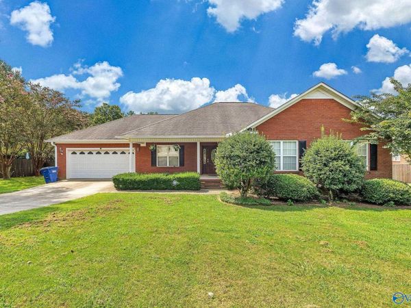 1308 Dan Avenue, Albertville, AL 35950