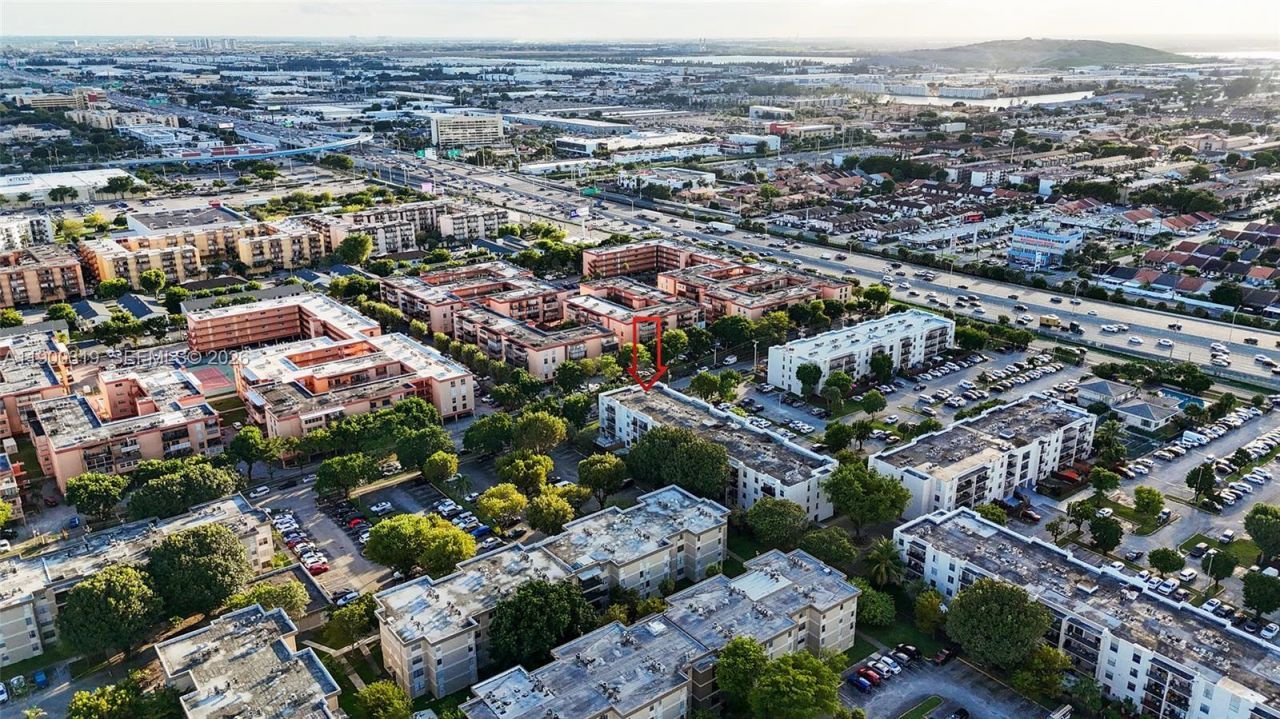 5665 W 20th Ave, Unit 212, Hialeah, FL 33012 Photo