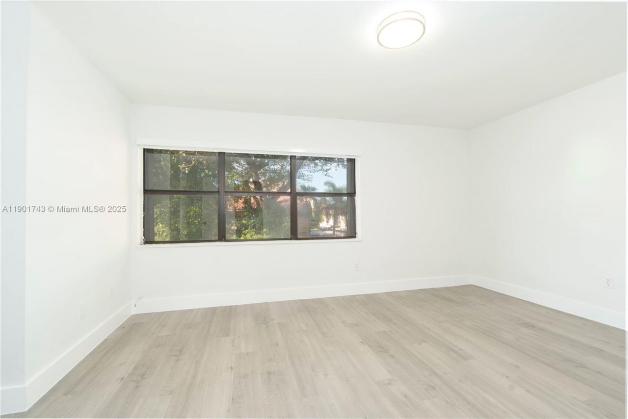 6080 W 26th Ct, Unit 101-9, Hialeah, FL 33016 Photo