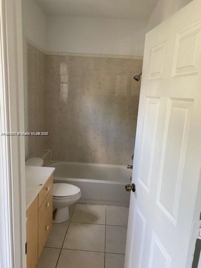 8706 NW 38th Dr, Coral Springs, FL 33065 Photo