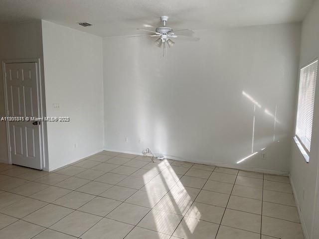 8706 NW 38th Dr, Coral Springs, FL 33065 Photo