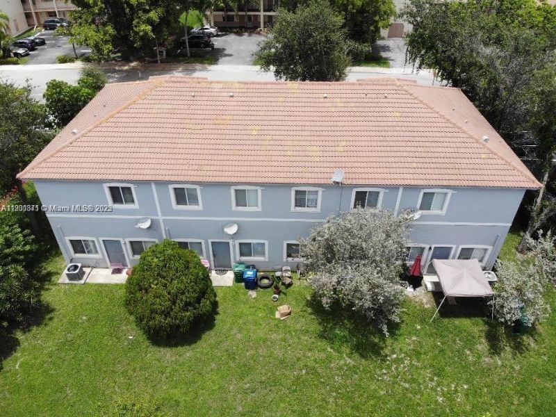 8706 NW 38th Dr, Coral Springs, FL 33065 Photo