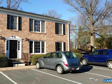 2527 HYDRAULIC RD, Unit 1, Charlottesville, VA 22901
